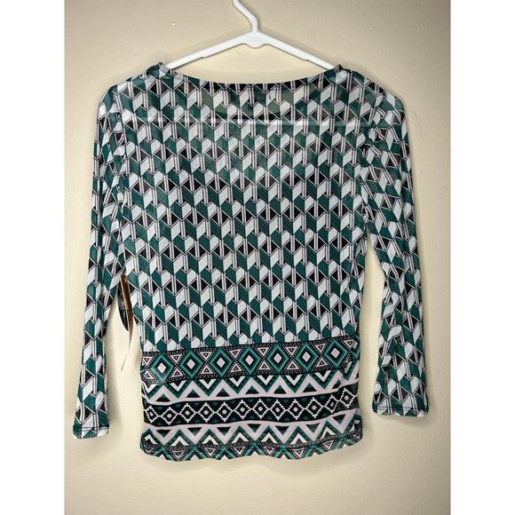 NWT Almost Famous Mesh Layered Geometric Print Green Pink And Black Blouse - Picture 4 of 4